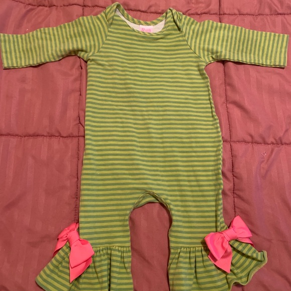 Ricrac & Ruffles - Picture 1 of 1